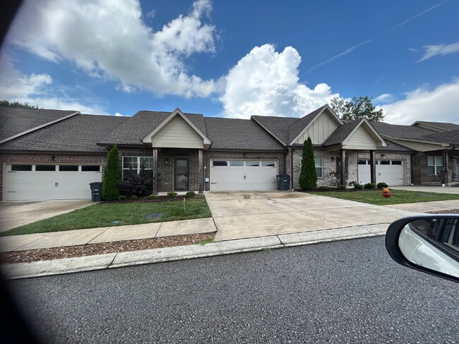 2BD 2BA ONE LEVEL CONDO FOR RENT AT CYPRES... - 2BD 2BA ONE LEVEL CONDO FOR RENT AT CYPRES...