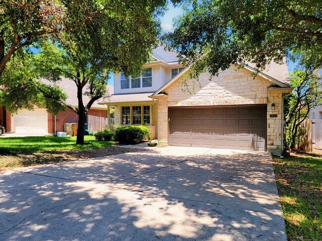 Photo - Large 4 Bed, 2.5 Bath Home Perfect for Com...