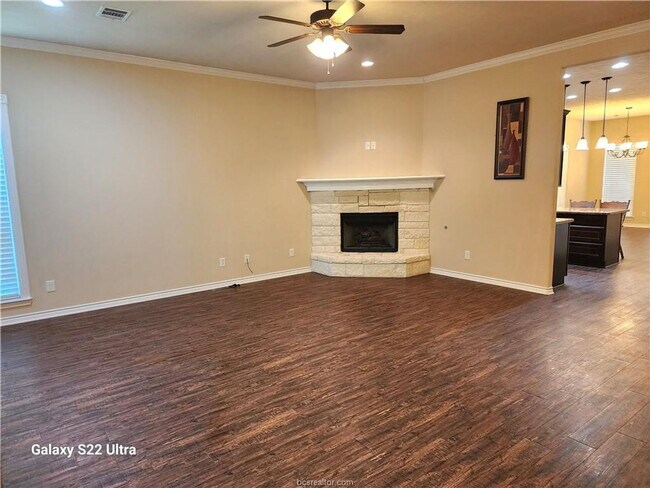 4 Bedroom, 2 Bath in Dove Crossing Subdivision College Station