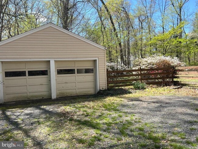 Building Photo - 4112 Elizabeth Ln