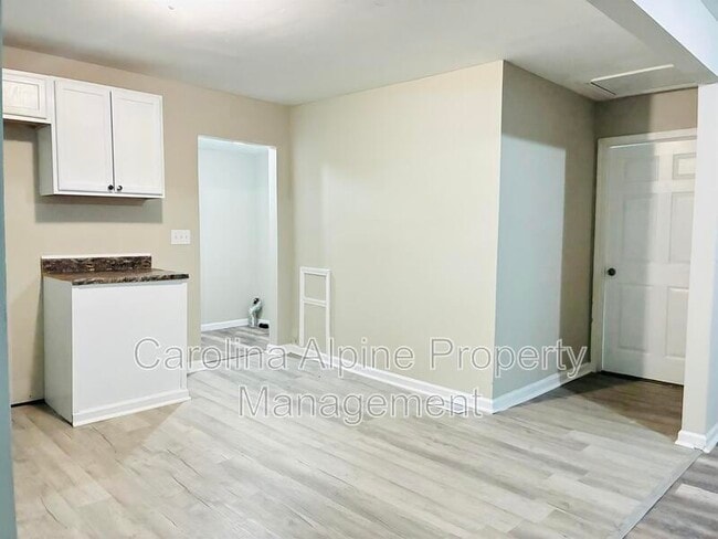 Photo - 1100 Spann St