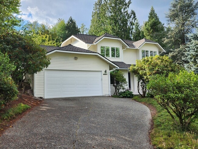 Building Photo - 4227 212th Ave NE