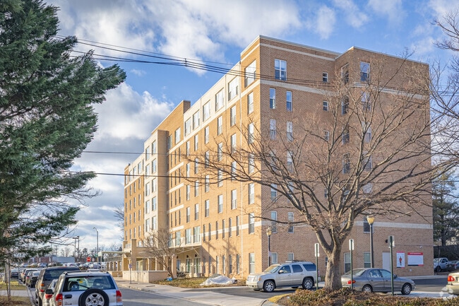 Photo - Weinberg House