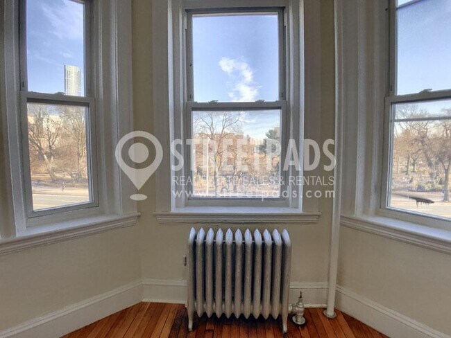 1 bedroom in Boston MA 02215 - 1 bedroom in Boston MA 02215 Condo