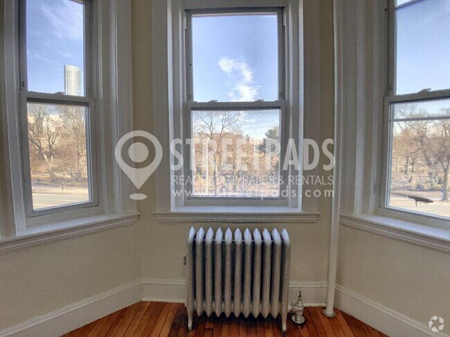 Building Photo - 1 bedroom in Boston MA 02215 Rental