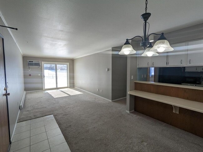 Photo - 841 N Gammon Rd