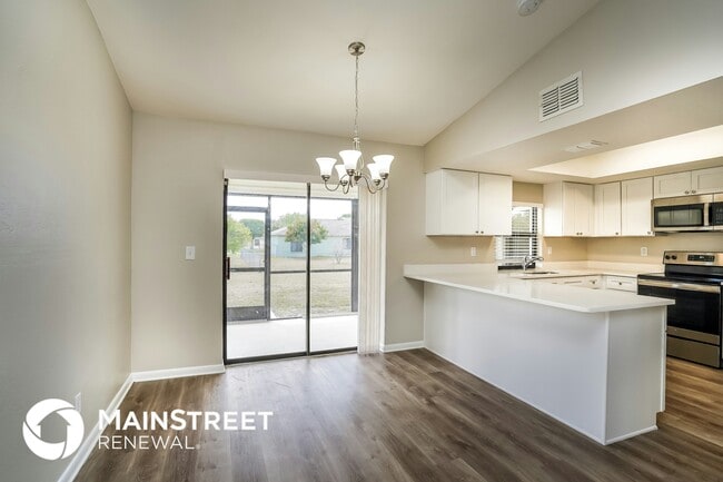 Photo - 2216 SE 6th Ln