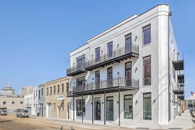 Building Photo - 1050 Annunciation St Unit ID1272300P Rental