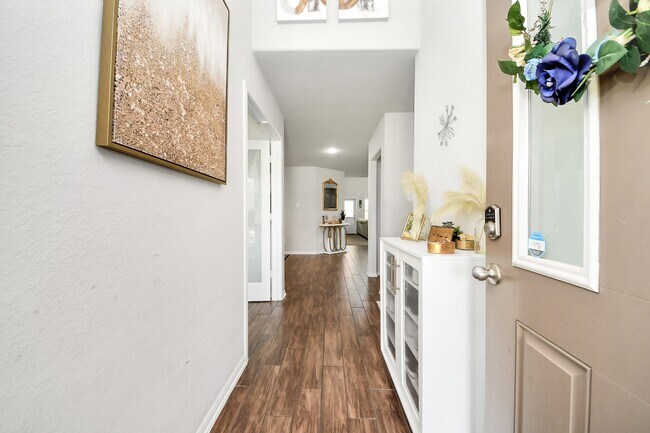 Photo - 2643 Ridgeback Dr