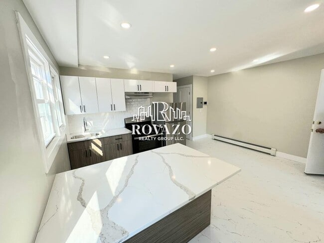 Photo - 9 Stecher St Unit 1L