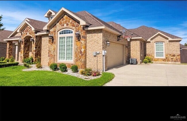 Photo - 25 Grand Canal Dr