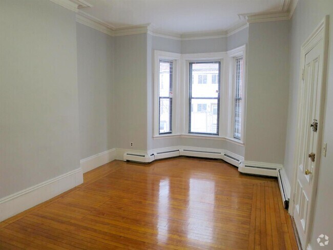 Building Photo - 57 Adams St Unit 1 Rental