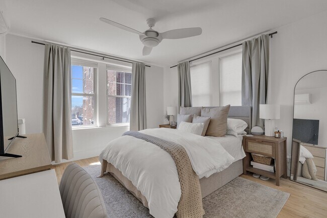 Photo - 26 Bradlee Rd Unit 402