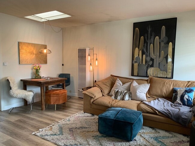 Photo - Charming 2Bd/1Ba Pleasure Point Cottage – Steps from the Ocean