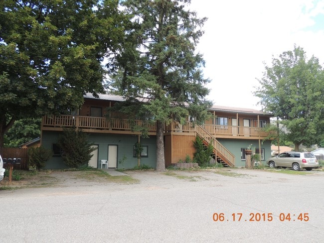 Pacific Pines Apartment - Pacific Pines Apartment