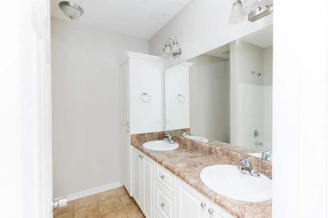 Photo - Grovetown Crossing