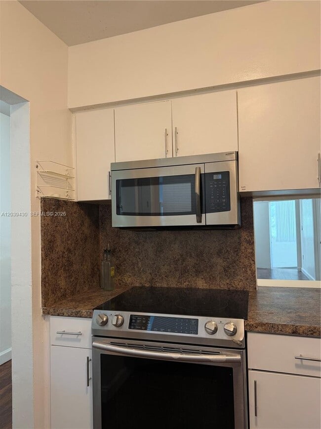 Photo - 1667 NE Miami Gardens Dr Unit 145