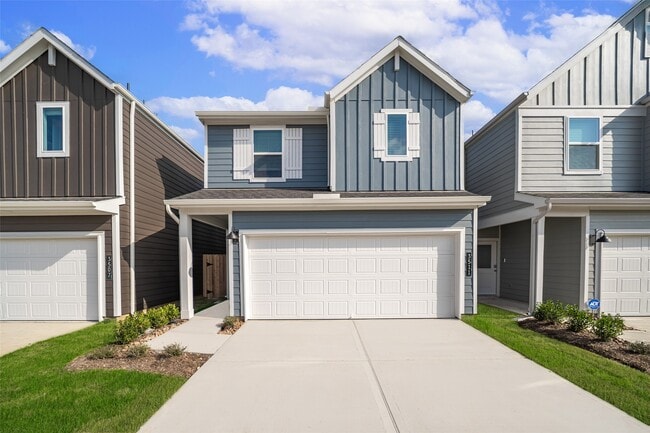 Building Photo - 3511 Shearwater St