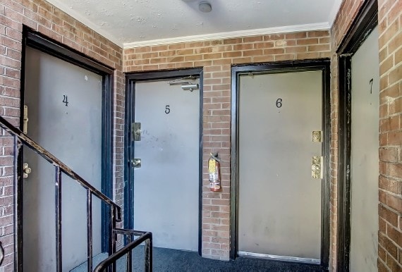 Photo - Whitewood Apartments