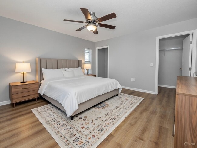 Photo - 2912 E Columbus Dr Unit 3