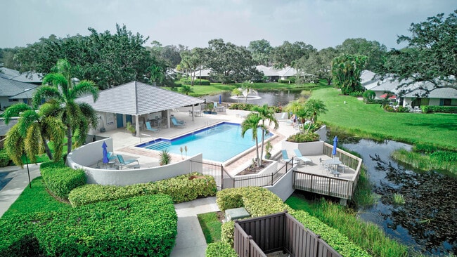 Building Photo - 829 Club Dr Rental