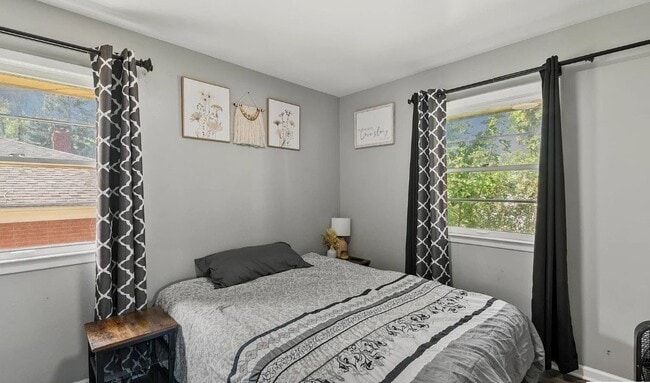 Photo - 4935 S 129th St