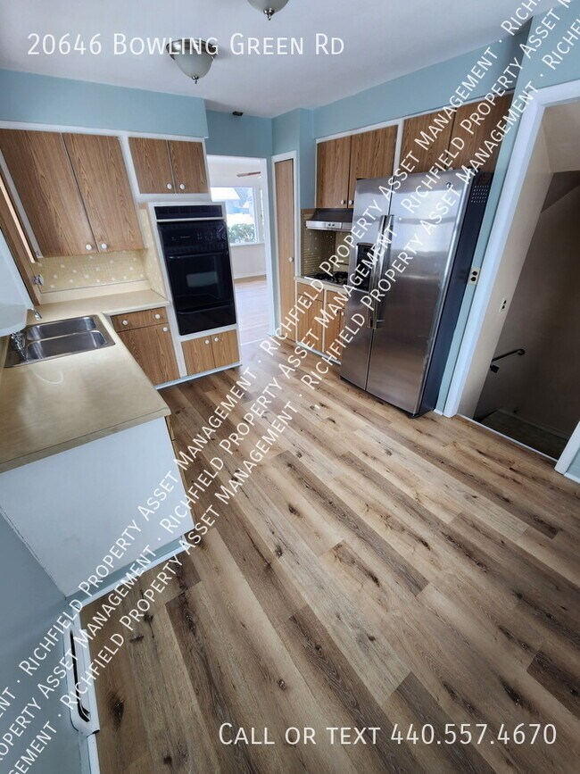 Photo - 20646 Bowling Green Rd