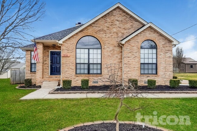 Building Photo - 316 Pine Ridge Ln