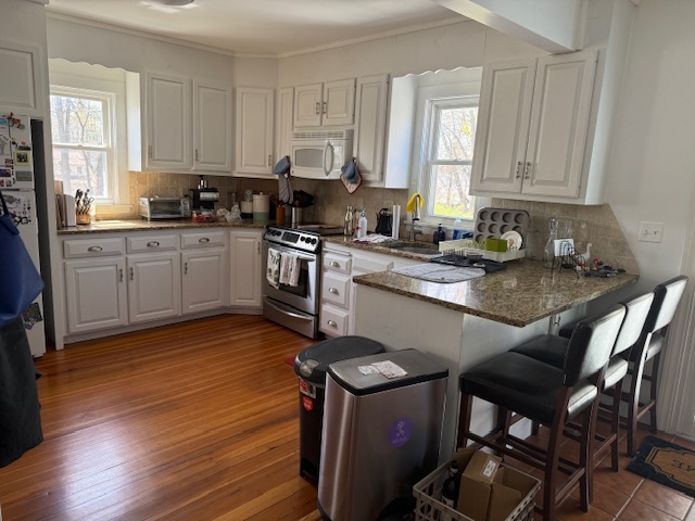 Photo - 141 Raymond Rd House