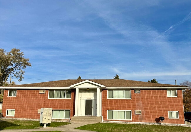 Building Photo - 1745 E Duane Blvd Rental