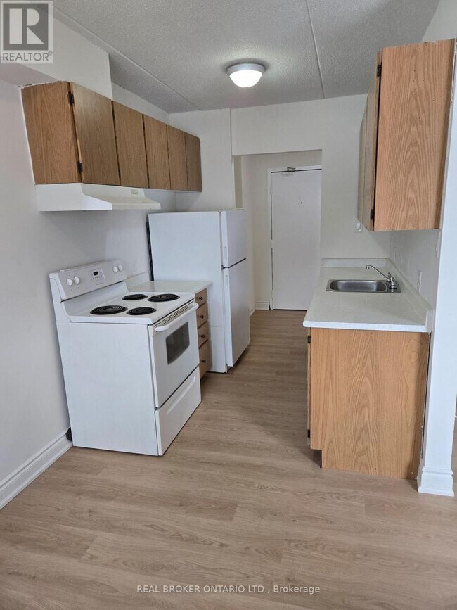 Photo - 15 Wellington Rd 124 Unité Apt #20