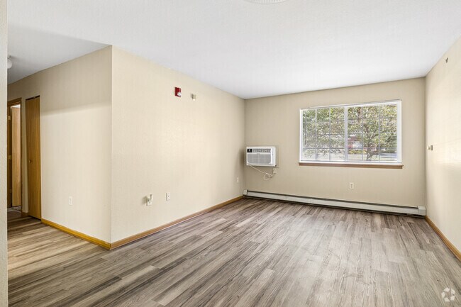 2BR, 1BA - 850SF - Living Room