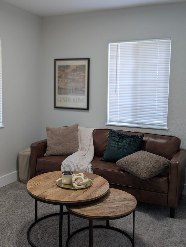 Photo - 2309 Wyandotte Ave
