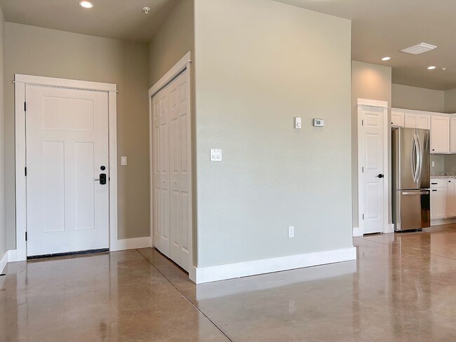 Photo - Pet Friendly 2 bed/ 1.5 bath unit at Soldier Ridge! Unit # 102