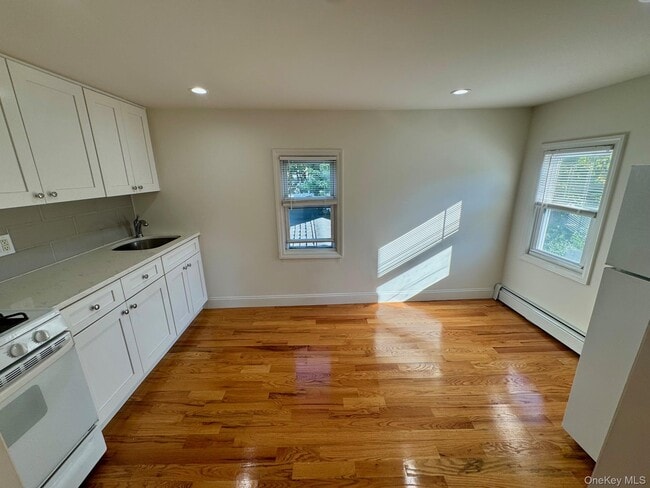 Photo - 105 Burtis St Unit 2