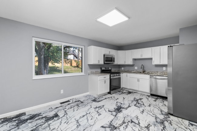 Photo - 3242 Greenbridge Dr