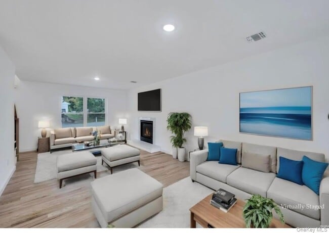 Photo - 34 Huyler Rd