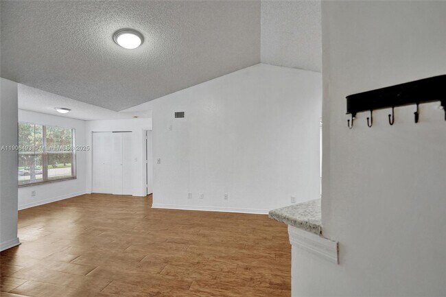 Photo - 417 Vista Isles Dr Unidad 2321