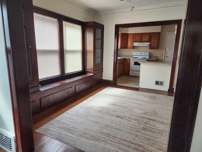 Photo - 1380 Webb Rd Unit Down