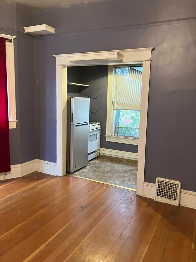 Photo - Capitola Tri-Plex Unit #417 Main Floor