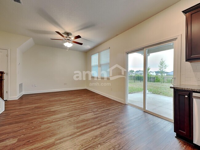 Photo - 1241 Tan Tara Trl