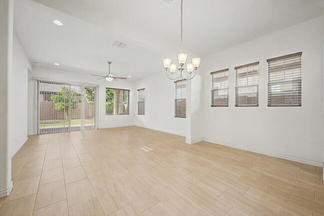 Photo - 234 W Beverly Ln