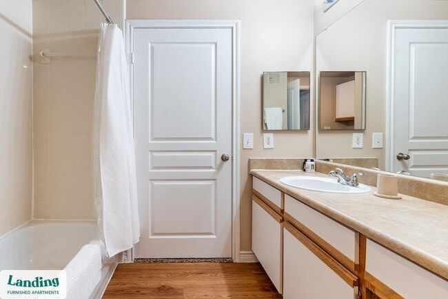 Photo - 1501 Westpark View Dr Unidad 322