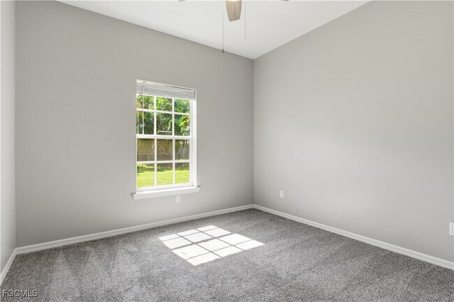 Photo - 318 SE 21st St