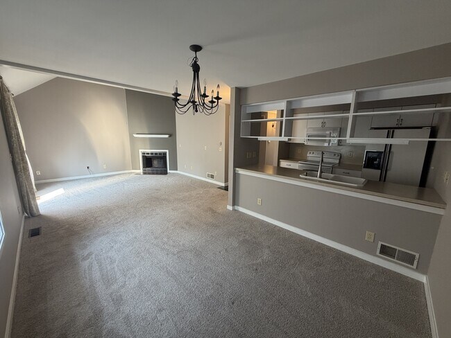 Photo - 30 Hawk Valley Ln