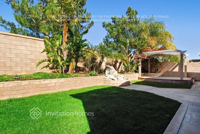 Photo - 15418 Rochelle St