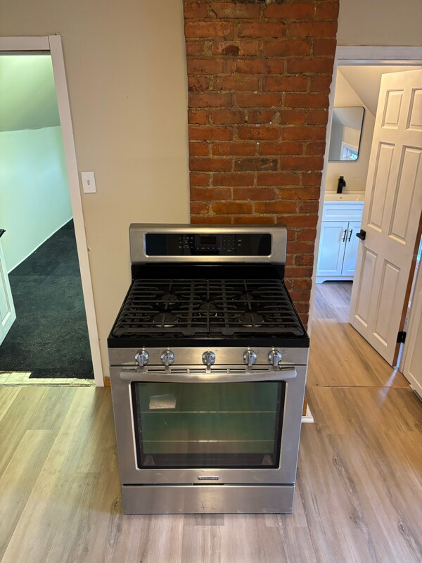 Photo - 238 Schiller St