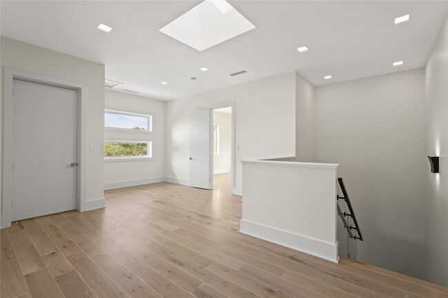 Photo - 4903 Braesvalley Dr