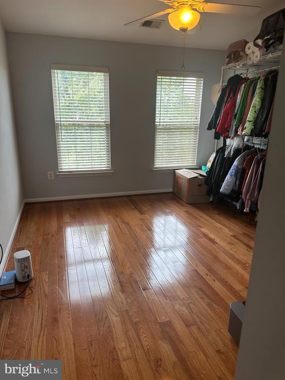 Photo - 6253 Clara Edward Terrace