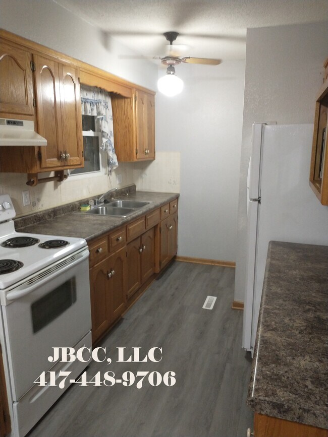 Photo - 1105 N Clay St